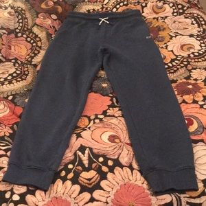 Vineyard Vines boys med. sweat pants
